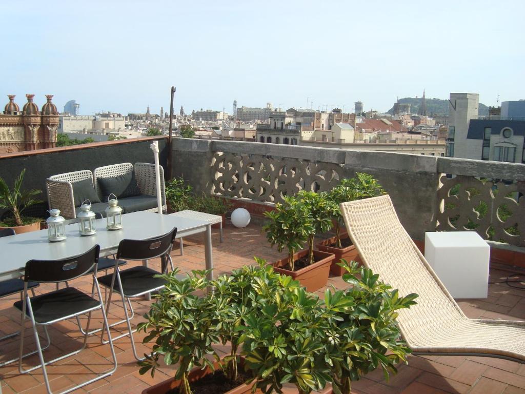 My Space Barcelona Pool City Center Luaran gambar
